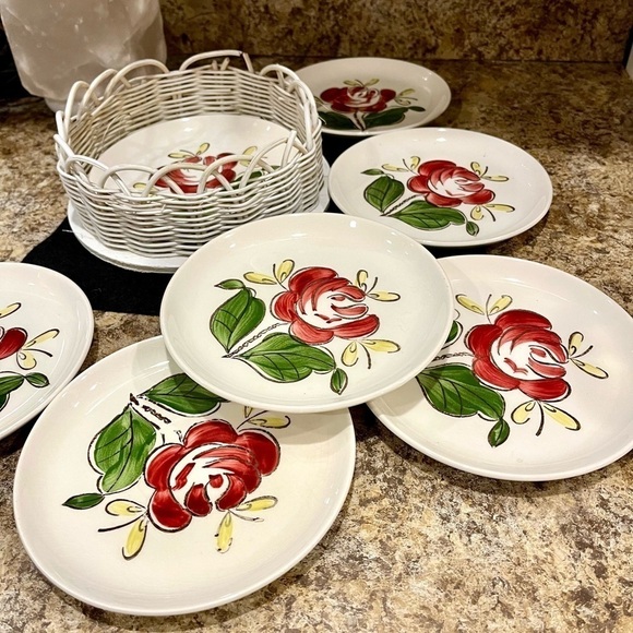 Vintage Stetson Red Rio Rose Desert Plates in basket Set of Seven - Picture 7 of 16